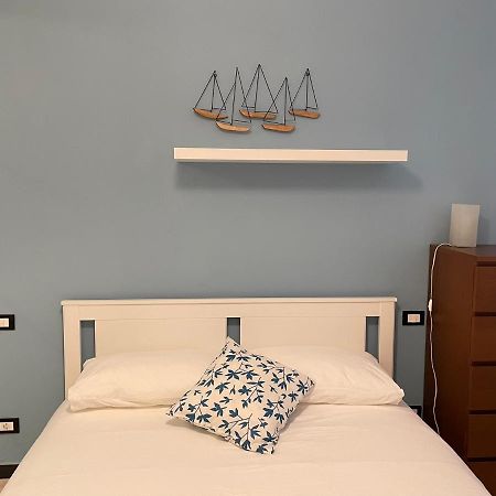 Blue Sea Apartment, Piazza Lavagna Genova Eksteriør bilde